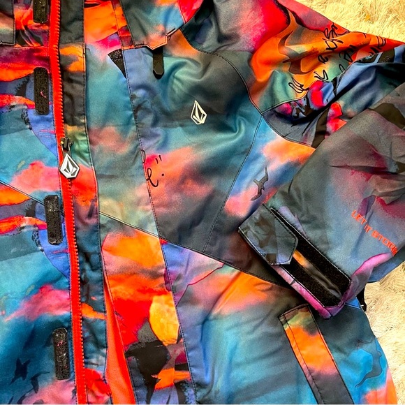 Volcom Snow Boarding Jacket - Picture 1 of 10